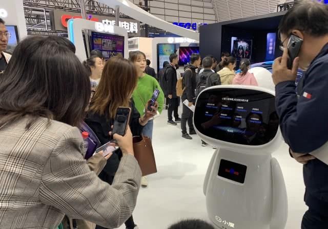 人工智能、5G应用不再停留在“纸上蓝图” 数字经济发展提速